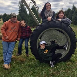 Meet your Posher, Debbie